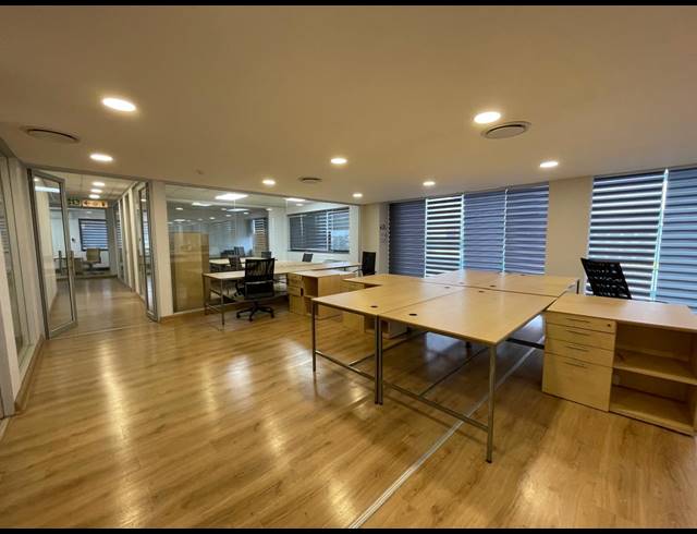 800M² OFFICE TO LET IN RIVONIA